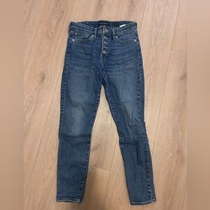 Lucky Brand Women’s Skinny Ankle Jeans Size 4